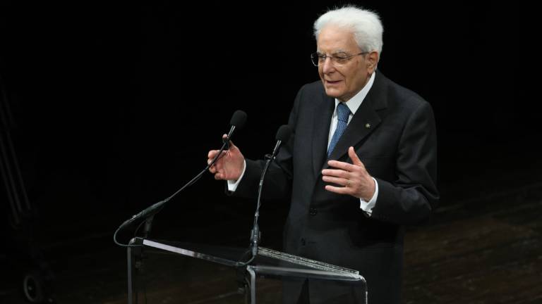Alluvione a Faenza, Mattarella telefona al sindaco Isola Alluvione a Faenza, Mattarella telefona al sindaco Isola