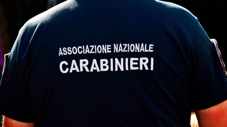 Misano. In fuga dai carabinieri si butta dal cavalcavia e si frattura: arrestato Misano. In fuga dai carabinieri si butta dal cavalcavia e si frattura: arrestato