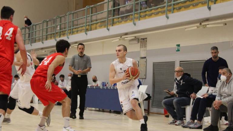 Basket B, il play-guardia ex Rimini Martino Ferrari ai Raggisolaris Basket B, il play-guardia ex Rimini Martino Ferrari ai Raggisolaris