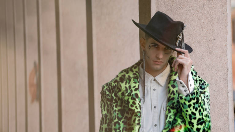 Achille Lauro: «Noi rapper adesso facciamo sul serio» Achille Lauro: «Noi rapper adesso facciamo sul serio»