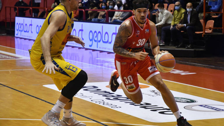 Basket A2, via alla prevendita per Unieuro-Latina di martedì sera Basket A2, via alla prevendita per Unieuro-Latina di martedì sera