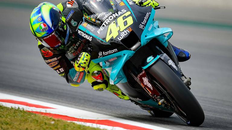 Ora che lotta con Lecuona per il 10° posto, ammiro ancora di più Valentino Rossi Ora che lotta con Lecuona per il 10° posto, ammiro ancora di più Valentino Rossi