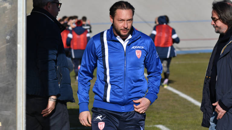 Calcio D, Graffiedi e un po' di serenità per il Forlì: Grazie alla squadra - Gallery Calcio D, Graffiedi e un po' di serenità per il Forlì: Grazie alla squadra - Gallery