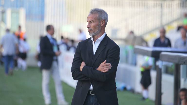 Calcio, la Reggiana espugna Imola 1-2 Calcio, la Reggiana espugna Imola 1-2
