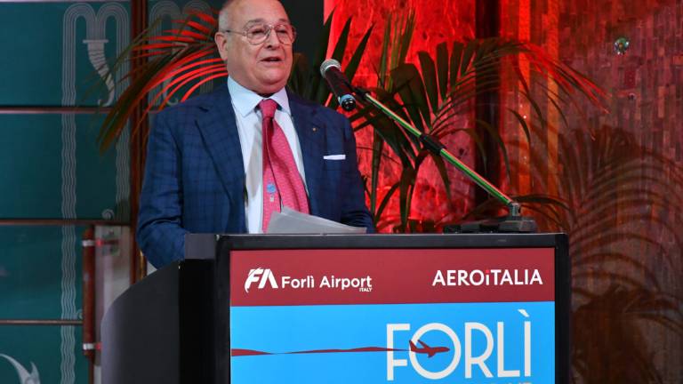 Forlì, aeroporto: concessione per 30 anni a Forlì Airport Forlì, aeroporto: concessione per 30 anni a Forlì Airport