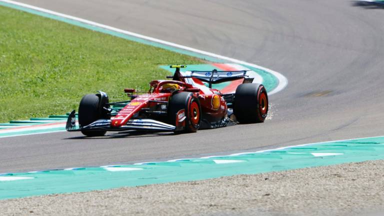Formula 1, prima sessione di prove libere nel segno della Mc Laren Formula 1, prima sessione di prove libere nel segno della Mc Laren