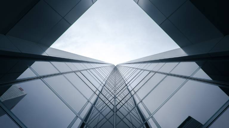 Incrementa l'efficienza aziendale con un software gestionale su misura Incrementa l'efficienza aziendale con un software gestionale su misura