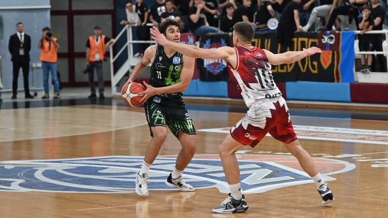 Basket B play-off, Blacks sconfitti a Rieti (71-68) Basket B play-off, Blacks sconfitti a Rieti (71-68)
