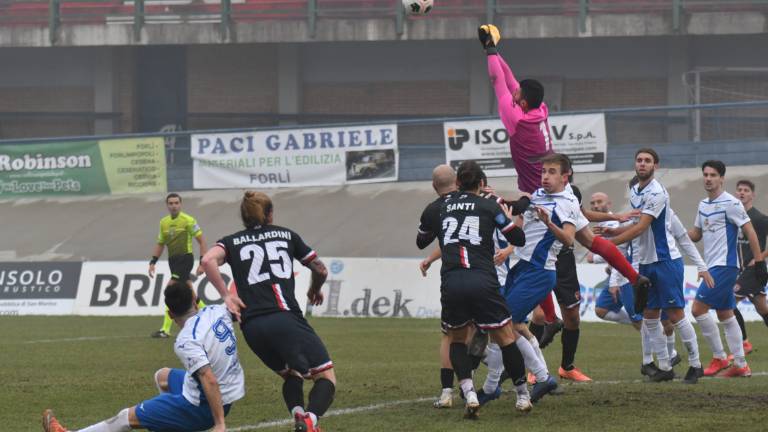 Calcio D, il Forlì rivede la luce e domenica torna in campo Calcio D, il Forlì rivede la luce e domenica torna in campo