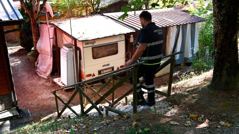 Terremoto a Tredozio, 141 persone fuori casa. Vietina: «Vanno sistemate, qui è già freddo» Terremoto a Tredozio, 141 persone fuori casa. Vietina: «Vanno sistemate, qui è già freddo»