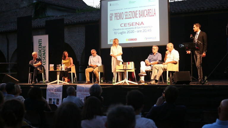 Cesena, al Chiostro di San Francesco i finalisti del Premio Bancarella Cesena, al Chiostro di San Francesco i finalisti del Premio Bancarella