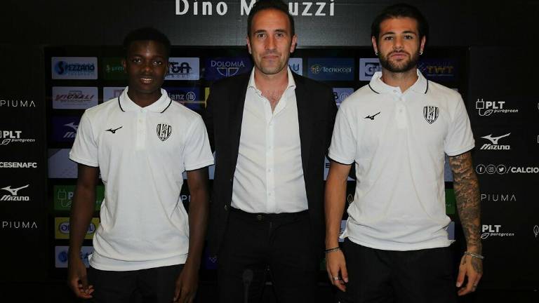 Calcio C, Pierini: Il mio obiettivo? Aiutare il Cesena e divertirmi Calcio C, Pierini: Il mio obiettivo? Aiutare il Cesena e divertirmi