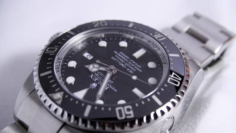 Rimini, mi dia quel Rolex da 9.600 euro, poi annulla il vaglia di pagamento Rimini, mi dia quel Rolex da 9.600 euro, poi annulla il vaglia di pagamento