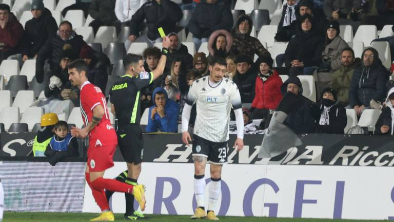 Calcio C, D'Auria, De Rose e Mustacchio saltano per squalifica il derby Imolese-Cesena Calcio C, D'Auria, De Rose e Mustacchio saltano per squalifica il derby Imolese-Cesena