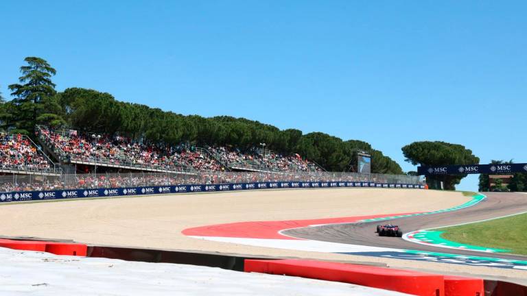 Formula 1, prima sessione di prove libere nel segno della Mc Laren Formula 1, prima sessione di prove libere nel segno della Mc Laren