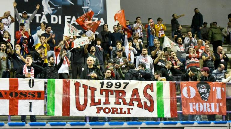 Basket, la prevendita per i tifosi dell'Unieuro a Ravenna Basket, la prevendita per i tifosi dell'Unieuro a Ravenna