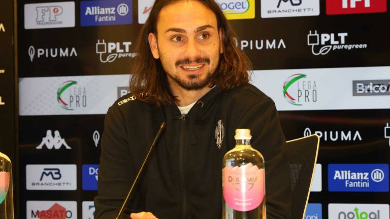 Calcio C, Cesena, ecco Silvestri: Bello giocare con mio cugino Prestia Calcio C, Cesena, ecco Silvestri: Bello giocare con mio cugino Prestia