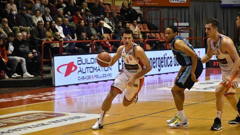 Basket A2, Unieuro, Martino esalta Cinciarini: Può giocare altri 10 anni - Gallery Basket A2, Unieuro, Martino esalta Cinciarini: Può giocare altri 10 anni - Gallery