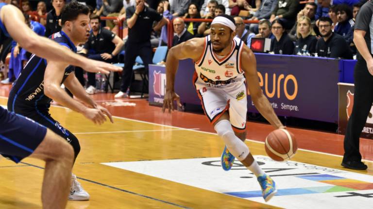 Basket A2 play-off: Unieuro, le date della semifinale, resta il dubbio del palazzetto per le gare in casa Basket A2 play-off: Unieuro, le date della semifinale, resta il dubbio del palazzetto per le gare in casa