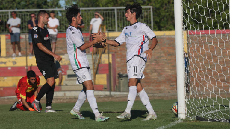 Calcio C, tutti pazzi per Stiven Shpendi: quattro club di A lo cercano ma il Cesena non intende cederlo Calcio C, tutti pazzi per Stiven Shpendi: quattro club di A lo cercano ma il Cesena non intende cederlo