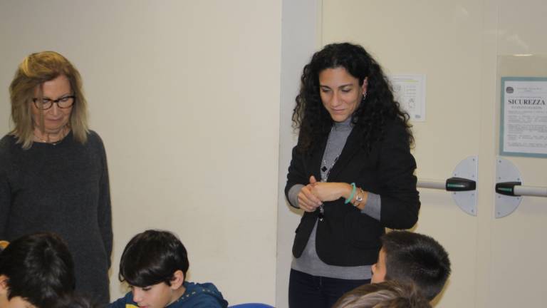 Cesena, Giornata mondiale della Terra: 8 scuole protagoniste in piazza Cesena, Giornata mondiale della Terra: 8 scuole protagoniste in piazza