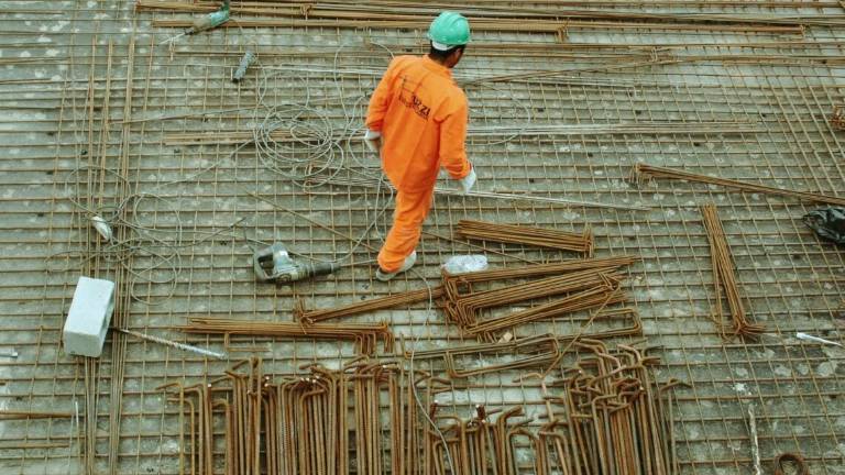 Pari: i 50 anni dello statuto dei lavoratori Pari: i 50 anni dello statuto dei lavoratori