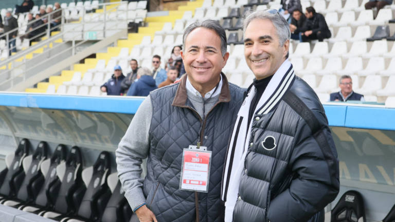 Calcio C, il Cesena e il ruolo di Michael Aiello: l'uomo da 1,5 trilioni di dollari Calcio C, il Cesena e il ruolo di Michael Aiello: l'uomo da 1,5 trilioni di dollari