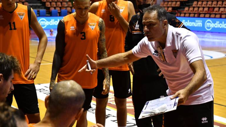 Basket B, tutto facile per Cesena: stesa Alessandria 51-81 Basket B, tutto facile per Cesena: stesa Alessandria 51-81