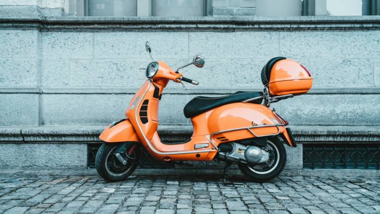 Rimini, via libera per le moto nella ztl del Parco del Mare Nord: il divieto resta dalle 20 alle 24 Rimini, via libera per le moto nella ztl del Parco del Mare Nord: il divieto resta dalle 20 alle 24