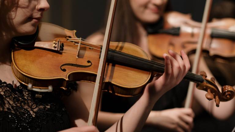 Cesena, istituto musicale Corelli: il bando di selezione per gli insegnanti Cesena, istituto musicale Corelli: il bando di selezione per gli insegnanti