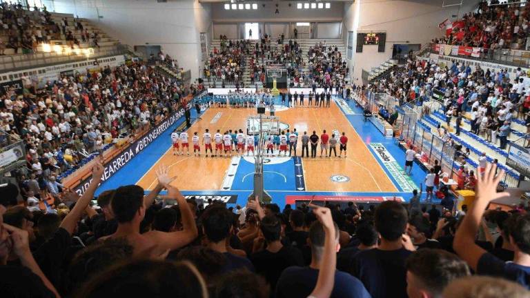 Basket B, RivieraBanca fa il colpaccio a Roseto (79-82) Basket B, RivieraBanca fa il colpaccio a Roseto (79-82)