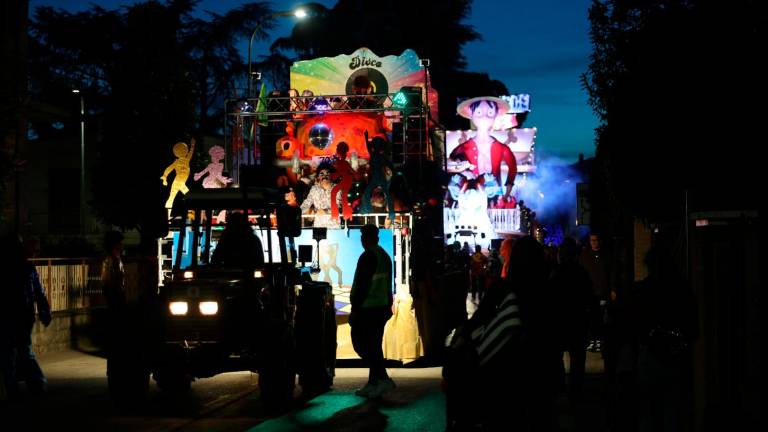Carnevale di Gambettola, chiusa l’edizione n° 138: ha vinto il carro “Peter Pan”
