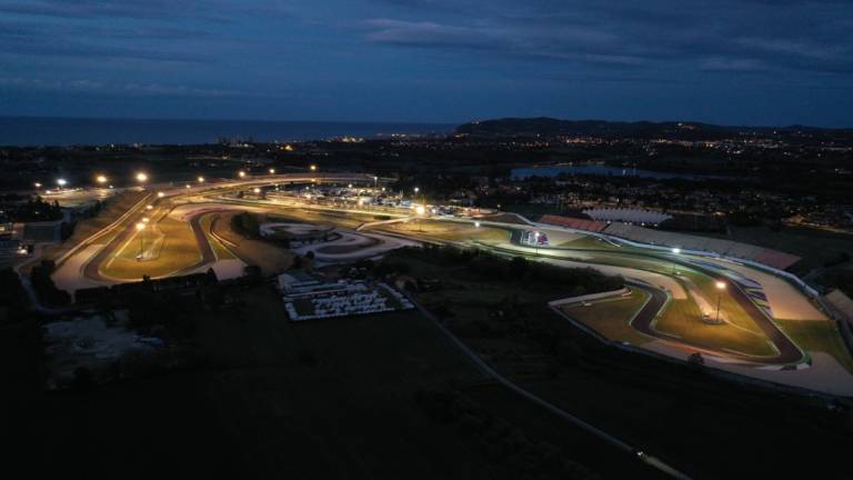 Motociclismo, Civ: sabato a Misano doppia Racing night per Supersport e Superbike Motociclismo, Civ: sabato a Misano doppia Racing night per Supersport e Superbike