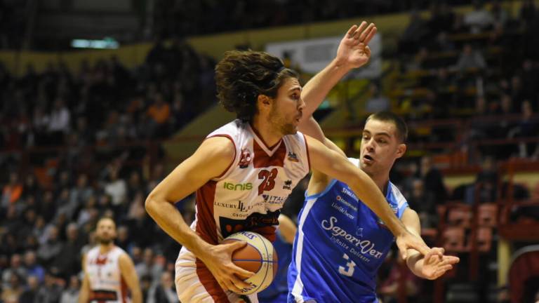 Basket A2, l'OraSì ufficializza l'arrivo di Oxilia Basket A2, l'OraSì ufficializza l'arrivo di Oxilia