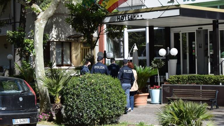 Rimini, scippa una donna poi si pente e chiama il 112 Rimini, scippa una donna poi si pente e chiama il 112