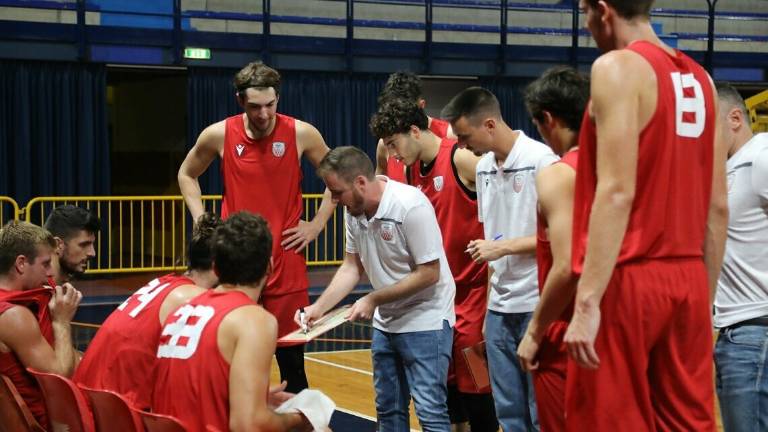 Basket B, il Covid colpisce l'Andrea Costa: sospesi gli allenamenti Basket B, il Covid colpisce l'Andrea Costa: sospesi gli allenamenti