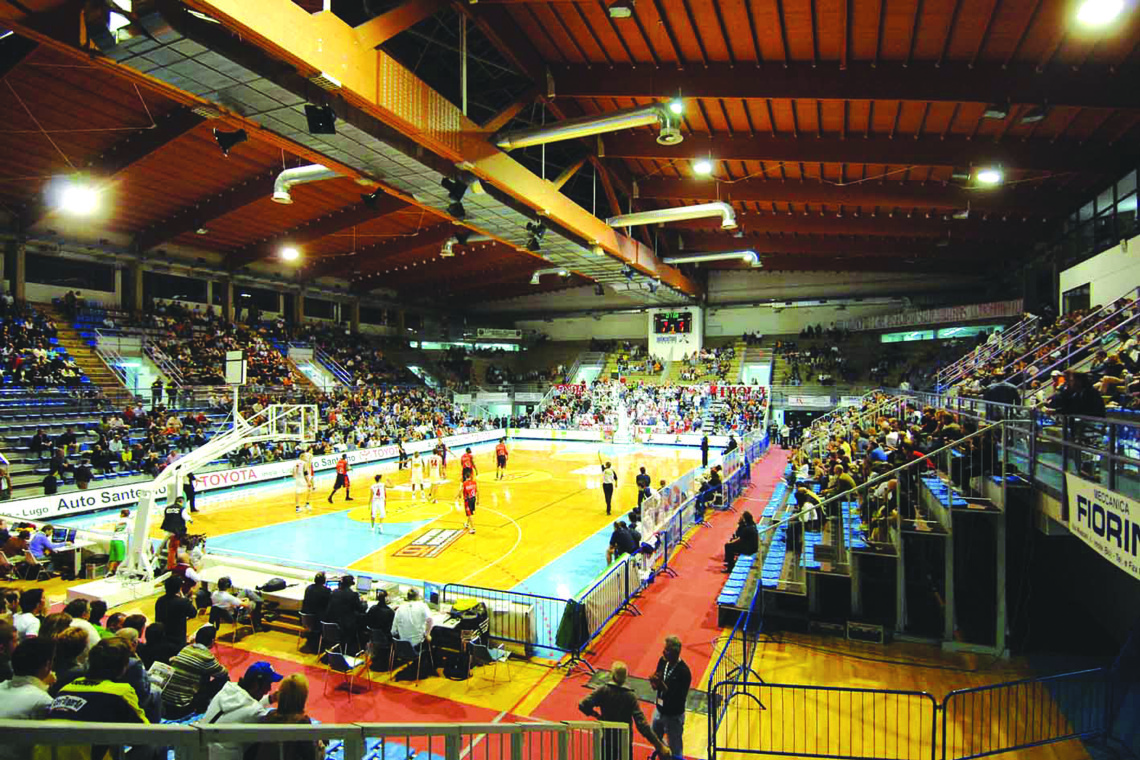 Faenza, caro bollette: PalaCattani riscaldato a giorni alterni Faenza, caro bollette: PalaCattani riscaldato a giorni alterni