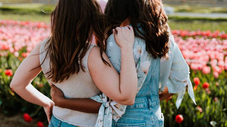 Riccione riconosce il figlio di una coppia omogenitoriale composta da due donne Riccione riconosce il figlio di una coppia omogenitoriale composta da due donne