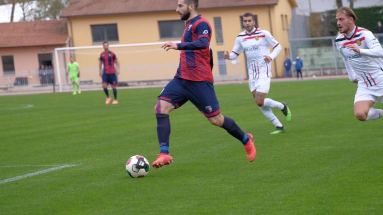 Calcio C, l'Imolese fa ricorso d'urgenza per Gianluca Turchetta Calcio C, l'Imolese fa ricorso d'urgenza per Gianluca Turchetta