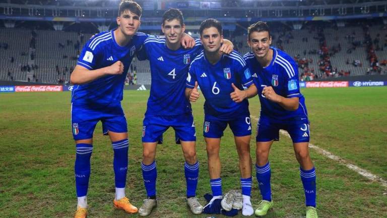 Calcio Under 20, l'Italia di Casadei, Giovane, Turicchia e Prati sconfitta in finale ai Mondiali (1-0) Calcio Under 20, l'Italia di Casadei, Giovane, Turicchia e Prati sconfitta in finale ai Mondiali (1-0)