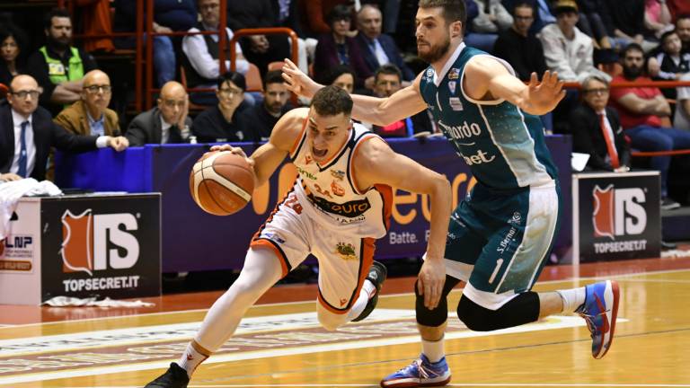 Basket A2, Unieuro, la grande occasione di Penna: I play-off li sento eccome Basket A2, Unieuro, la grande occasione di Penna: I play-off li sento eccome