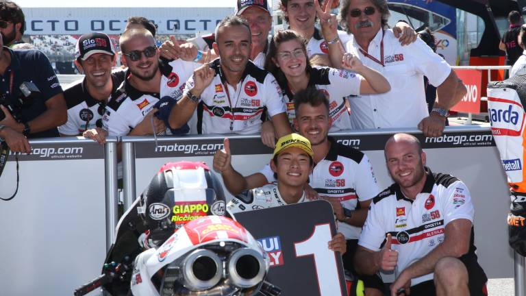 Moto3, festa in casa per Simoncelli grazie a Suzuki Moto3, festa in casa per Simoncelli grazie a Suzuki