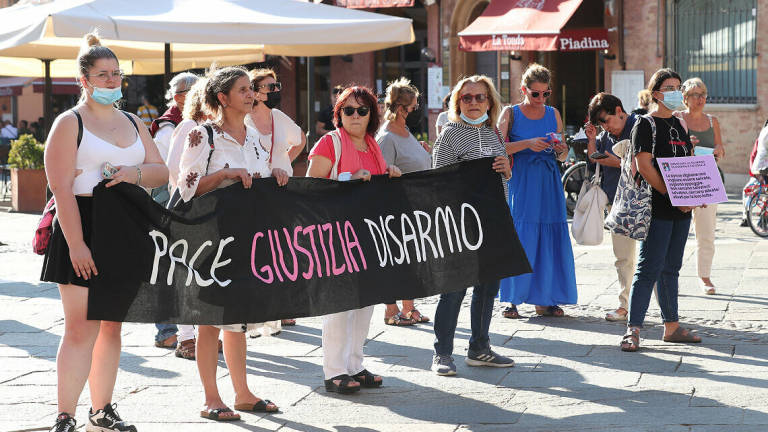 Ravenna in piazza a sostegno delle donne afghane Ravenna in piazza a sostegno delle donne afghane