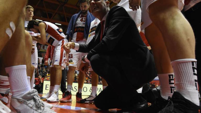 L'Unieuro Forlì cerca una serata speciale contro Montegranaro L'Unieuro Forlì cerca una serata speciale contro Montegranaro