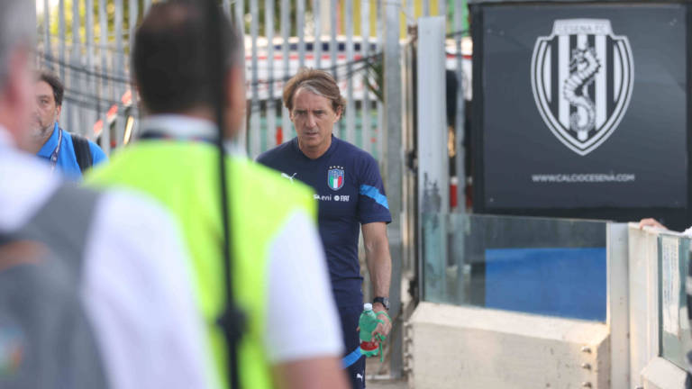 Calcio Nations League, a Cesena c'è Italia-Ungheria e Mancini esalta Gnonto: Alla sua età pochi come lui Calcio Nations League, a Cesena c'è Italia-Ungheria e Mancini esalta Gnonto: Alla sua età pochi come lui