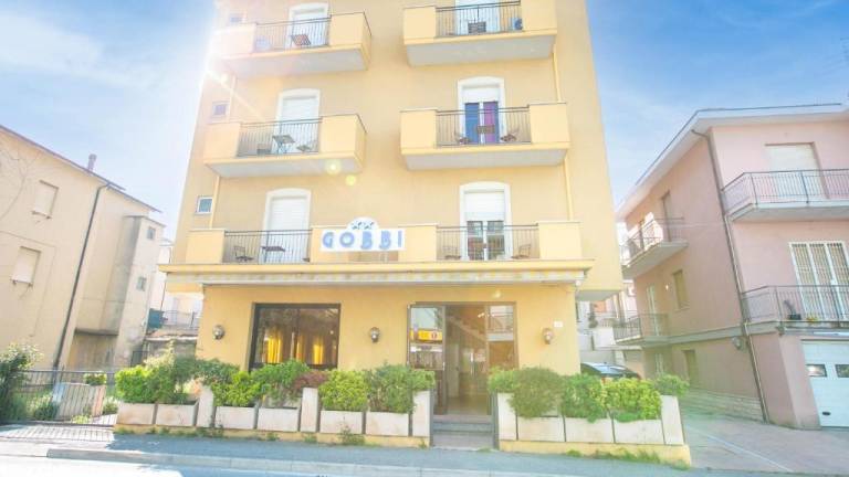 Viola la normativa anti incendio: chiuso da venerdì l'hotel Gobbi di Rimini Viola la normativa anti incendio: chiuso da venerdì l'hotel Gobbi di Rimini