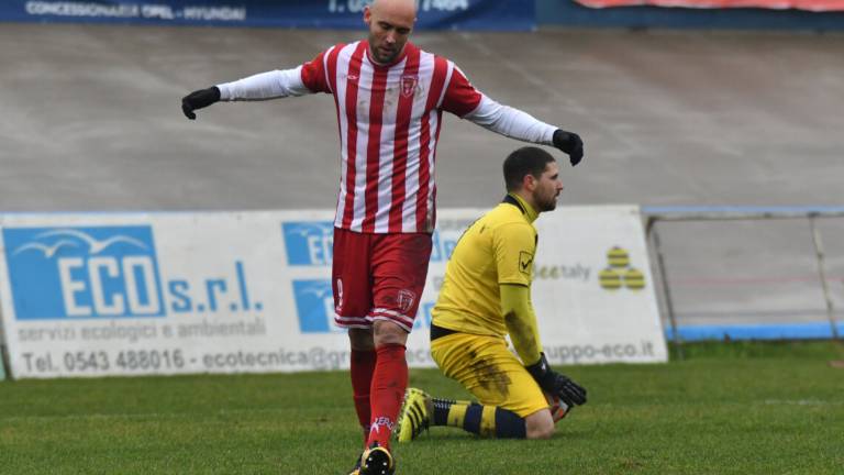 Calcio D, pareggio amaro per il Forlì con il Real Forte Querceta Calcio D, pareggio amaro per il Forlì con il Real Forte Querceta