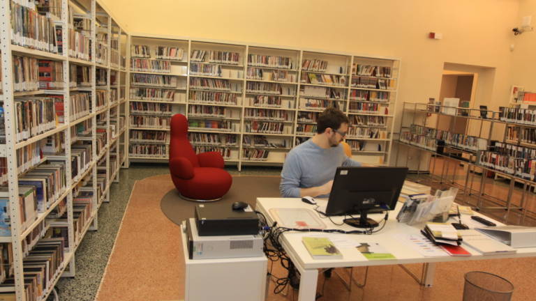 Cesena, servizio civile e Biblioteca Malatestiana: ecco il bando Cesena, servizio civile e Biblioteca Malatestiana: ecco il bando