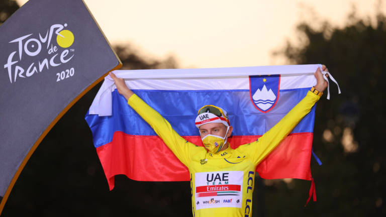 Ciclismo, l'eroe del Tour Pogacar: Imola, sto arrivando - Video Ciclismo, l'eroe del Tour Pogacar: Imola, sto arrivando - Video