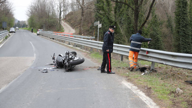 Muore cadendo in moto un 51enne di Borgo Tossignano Muore cadendo in moto un 51enne di Borgo Tossignano